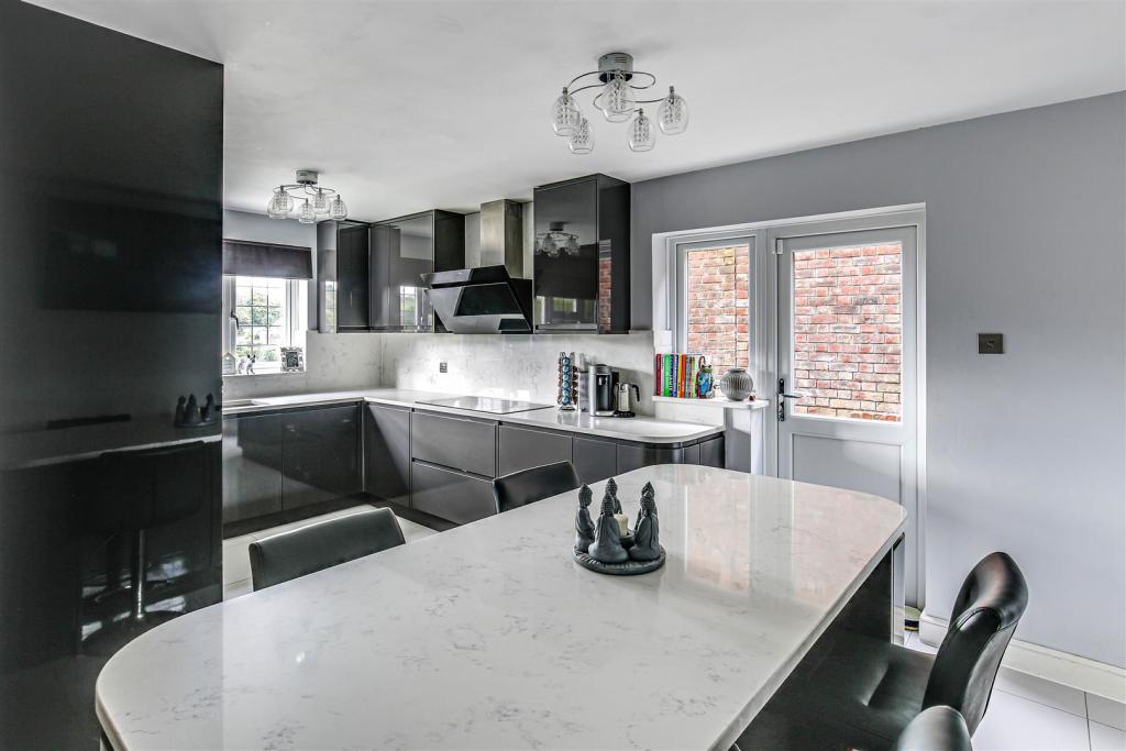 Kitchen-Dining Additional.jpg