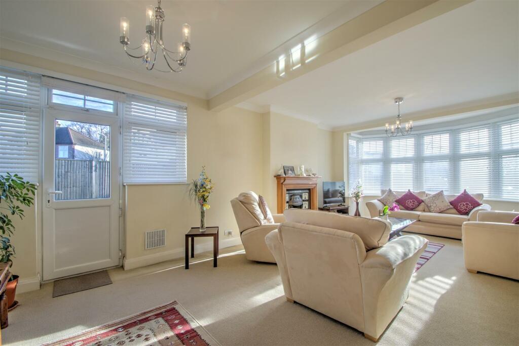 _DSC5701_2_3 copy.jpg