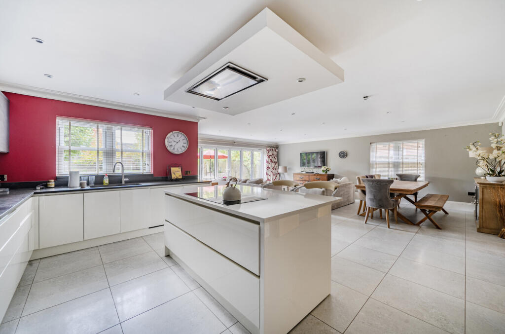 1365747-15-68ecc0...