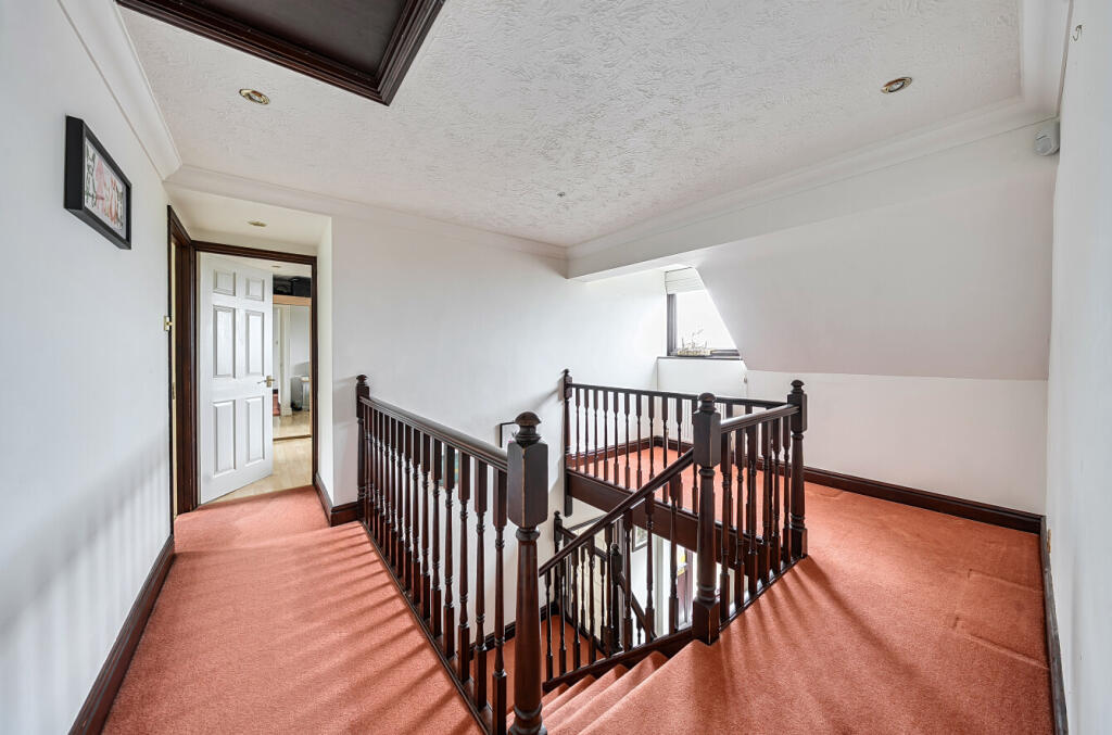 1364643-15-68ee73...