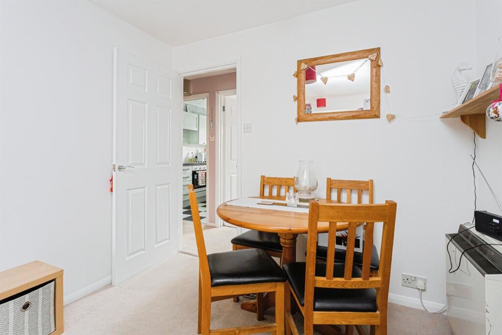 Living/Dining Room