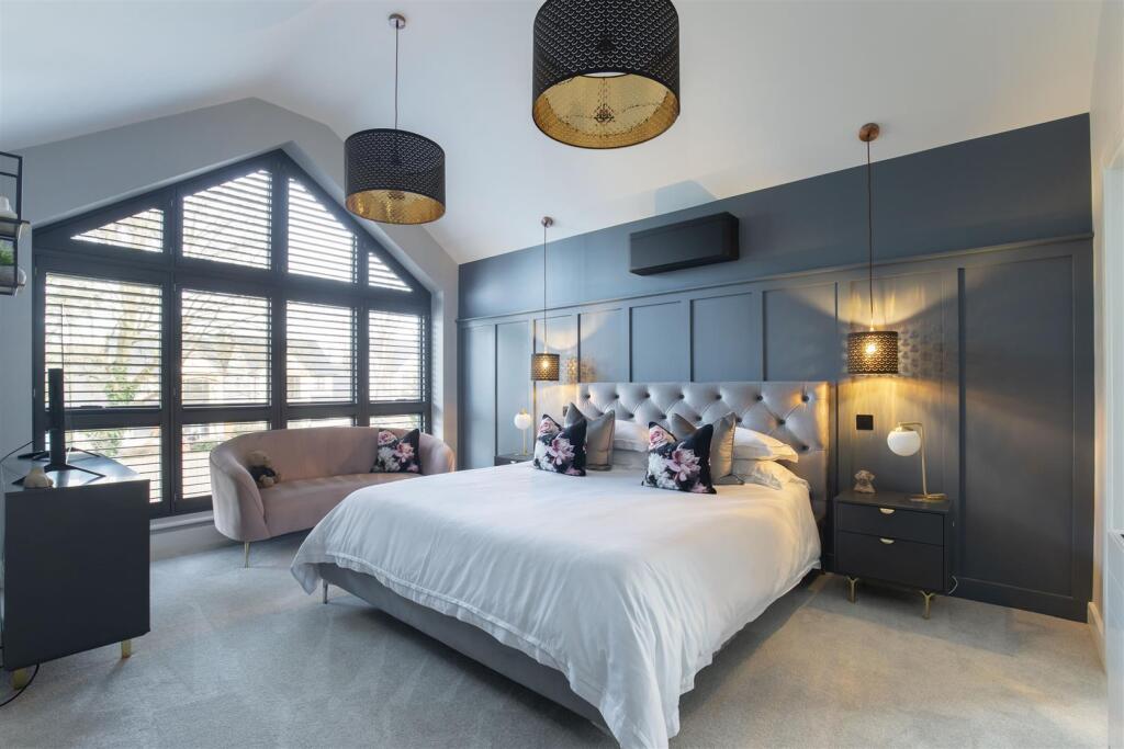4 Walnut Close-24.jpg