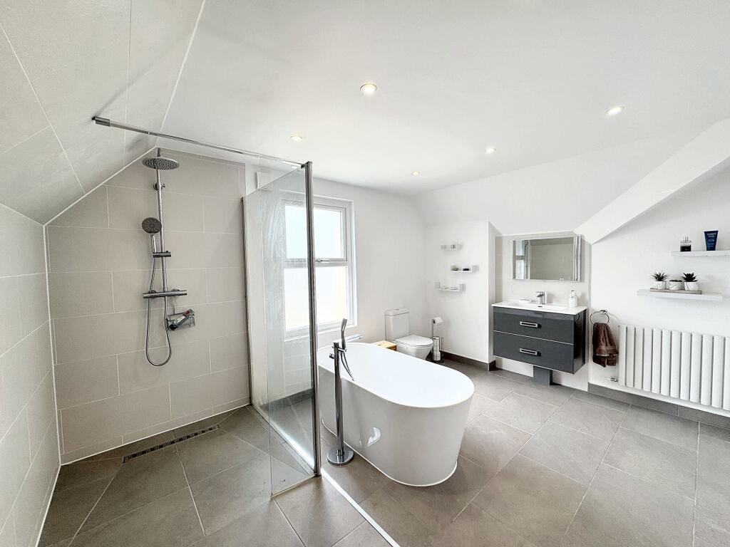 Bath &amp; Shower Room