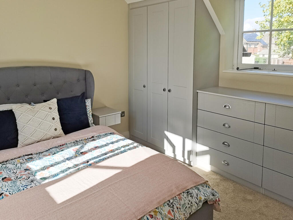 O_1gfejh7h29qc1ujl7nb1tjo1ren0-3