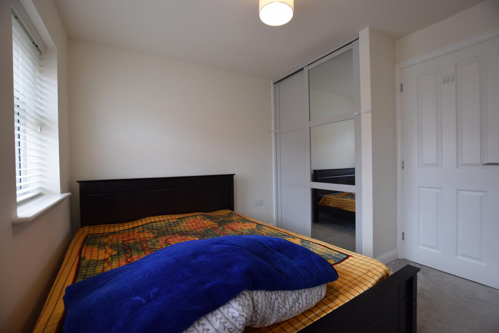 4F7CE955-8581-411D-BDEC-F307C5751FFC