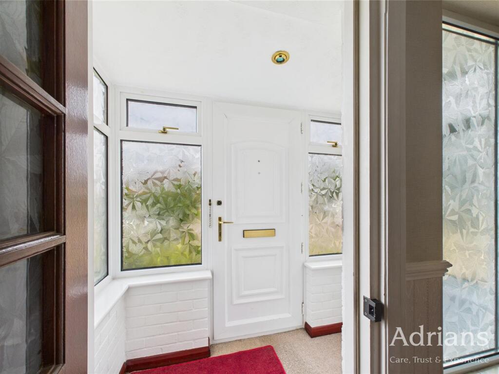 ENTRANCE PORCH