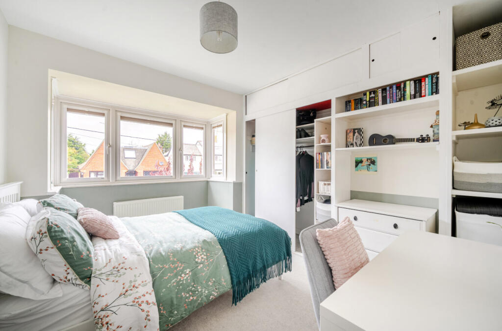 1356202-18-68d67b...