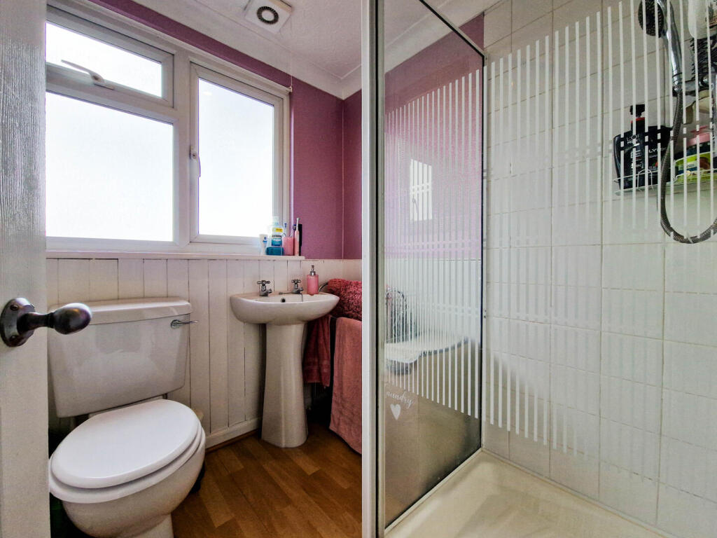 Top Floor Shower Room