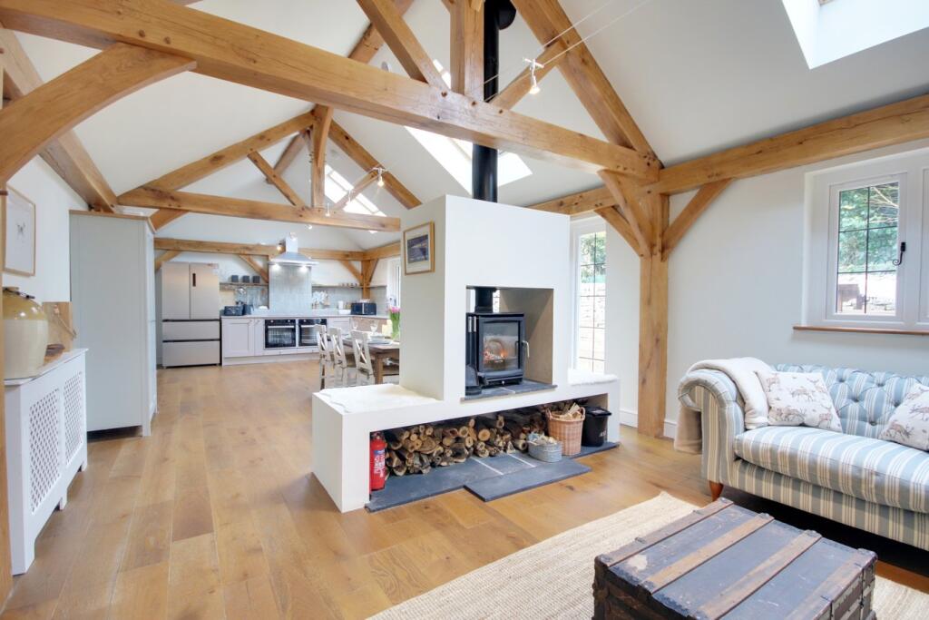 Lester Square, Burley, Ringwood, BH24