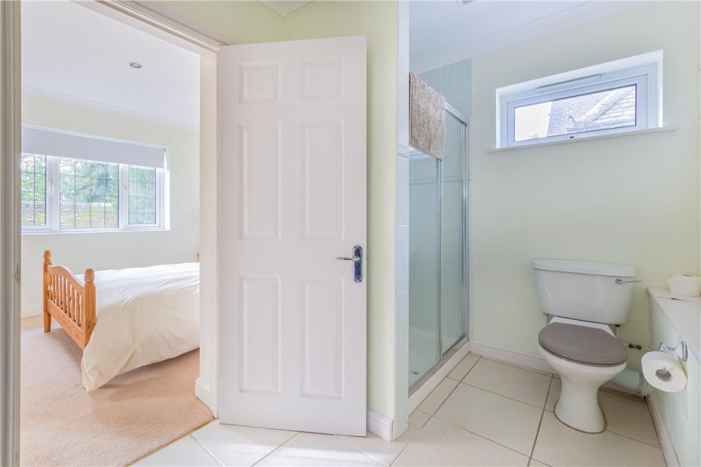 Ensuite