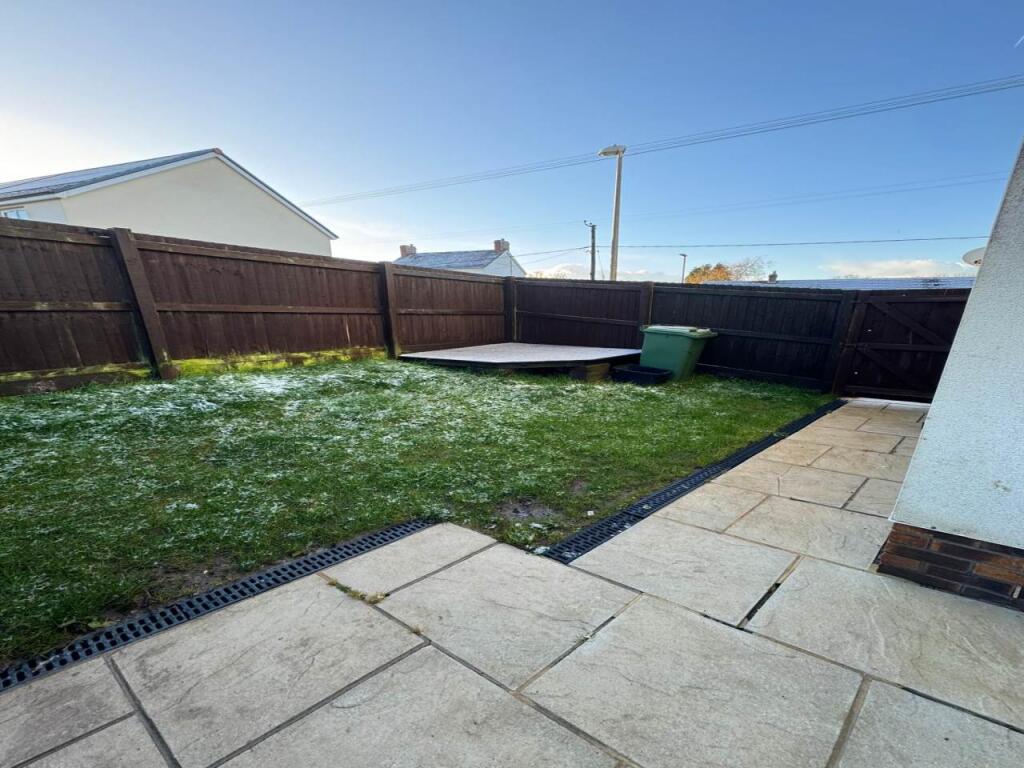 rear garden 2