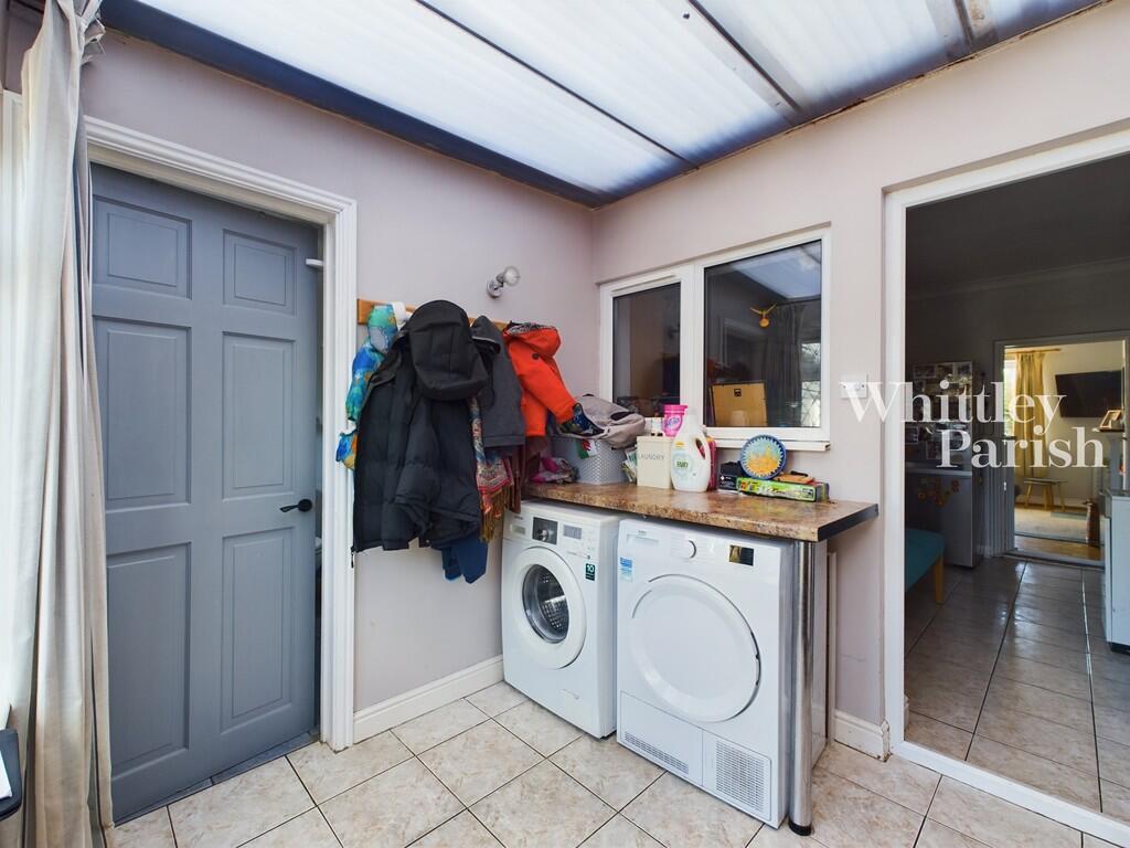 CAM04332G0-PR0022...