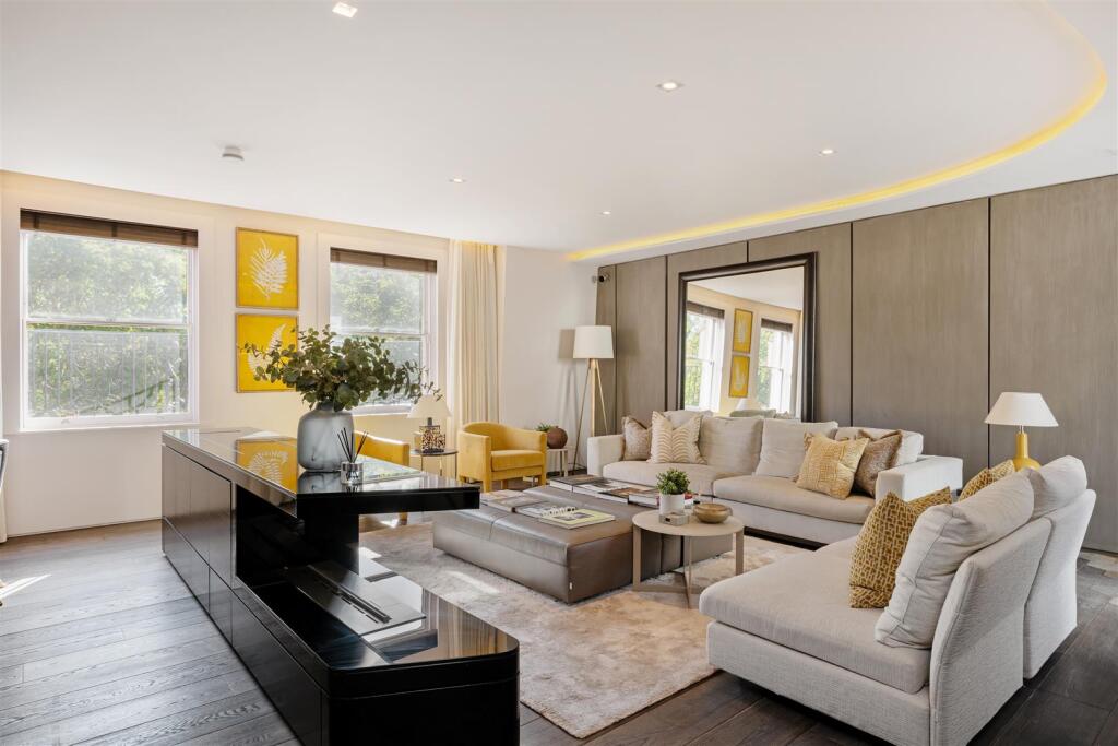 Flat A, 54 Cadogan Square Hi-6.jpg