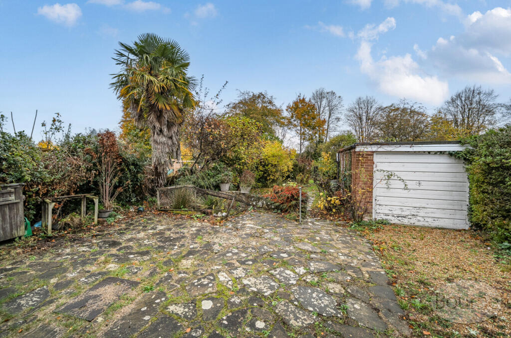 28b01629-4231-4dd...