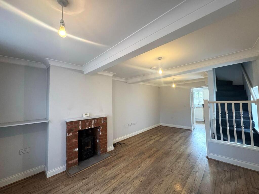 WhatsApp Image 2025-06-17 at 10.41.13_da240b48.jpg