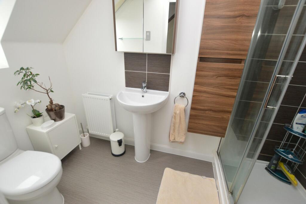 En Suite Shower Room