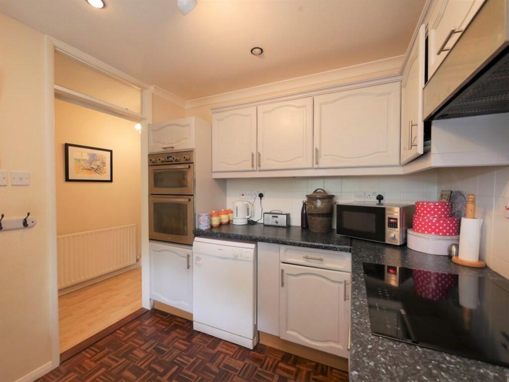 KITCHEN2