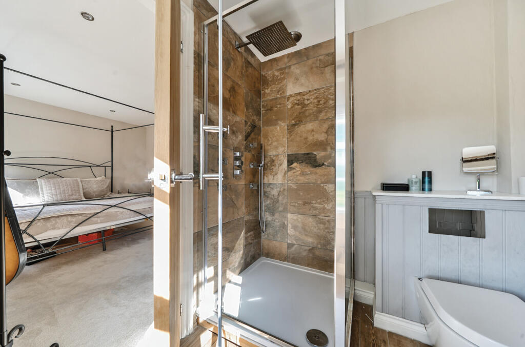 1309916-17-685323...