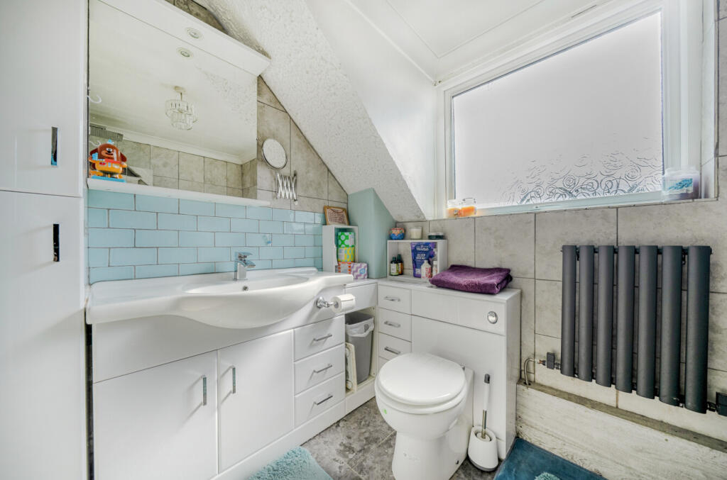 13049645684beb7c75a58