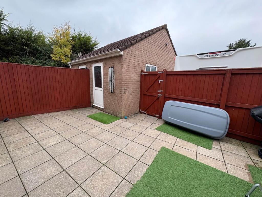 blackthorn gardens 2