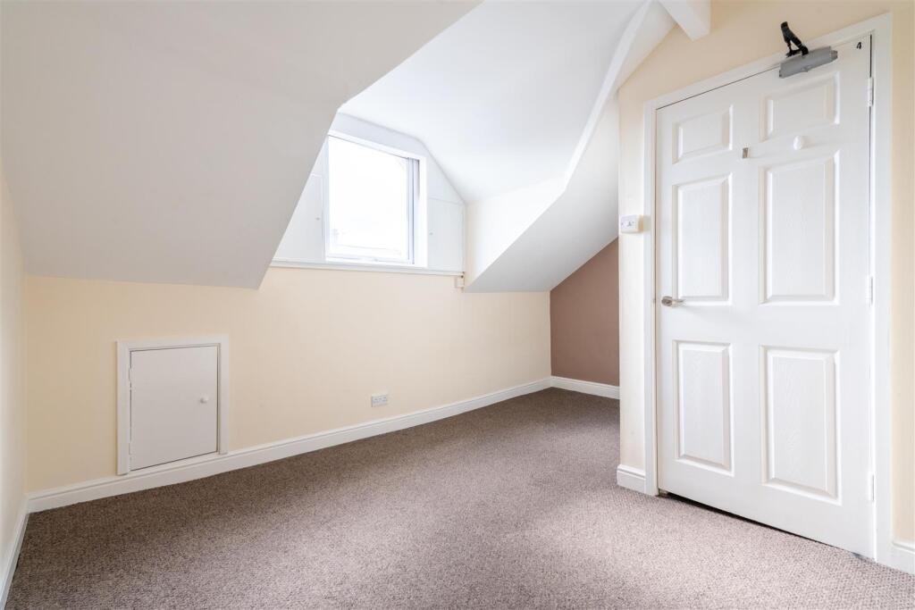 Bedroom 3.jpg