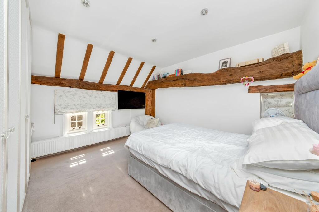BEDROOM TWO