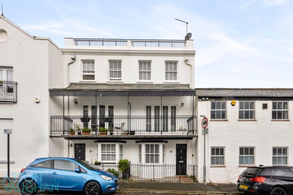 Arundel Place -012(1).JPG