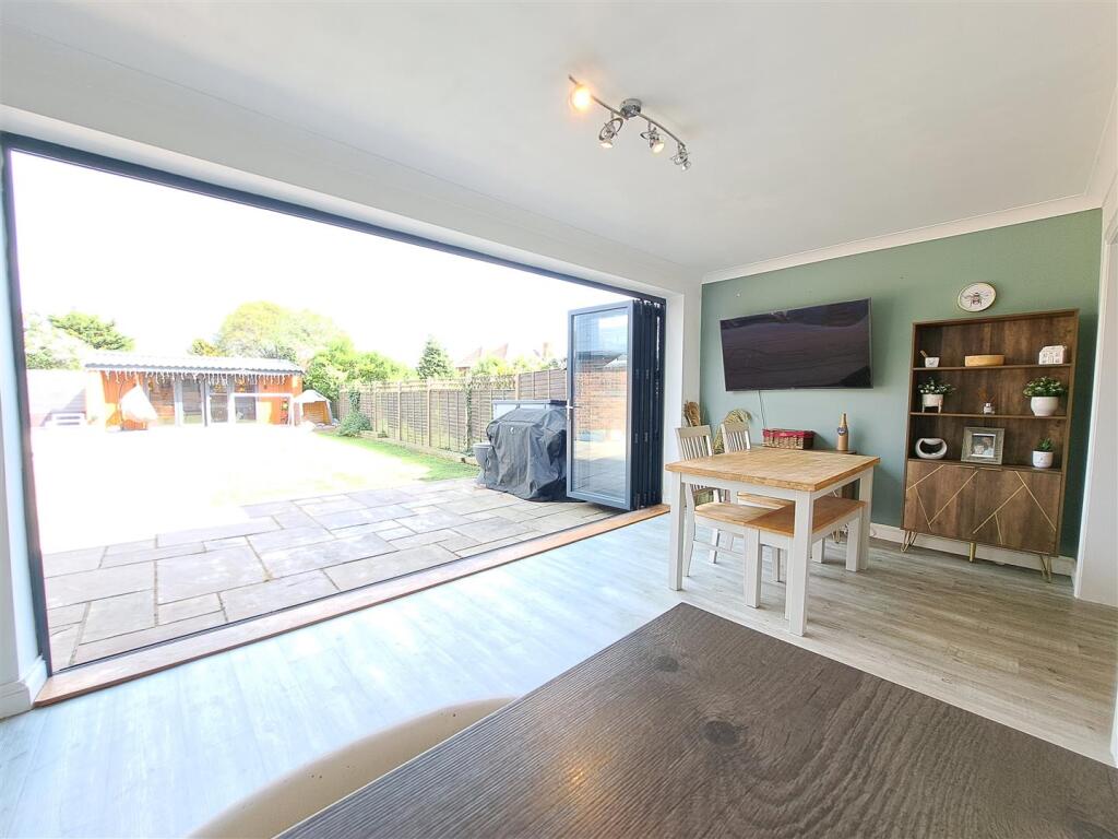 Open Plan Kitchen/Breakfast/Family Room