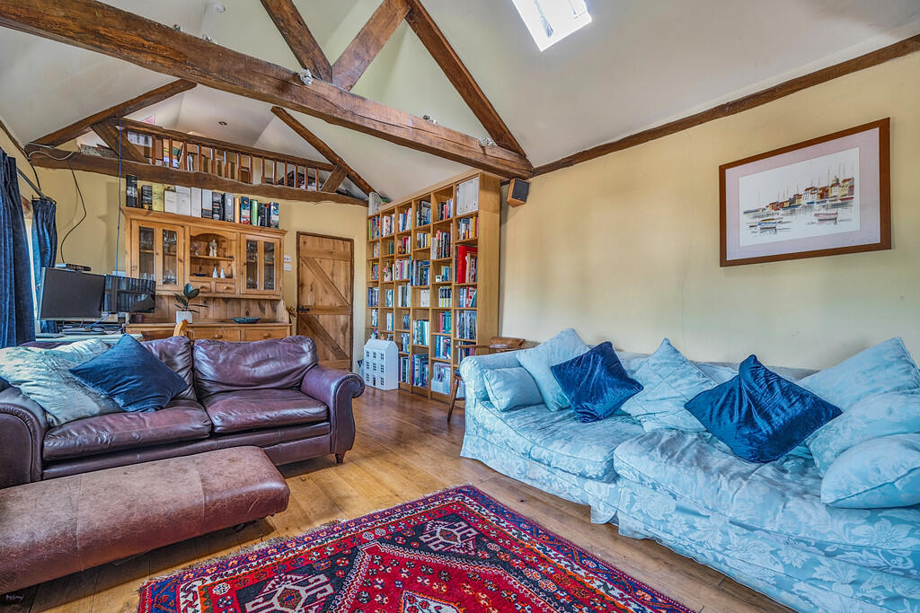 24-681cdf4204041-...