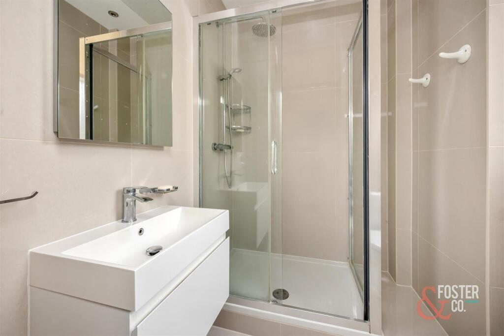 Barrowfield Lodge, Flat 1-013.jpg