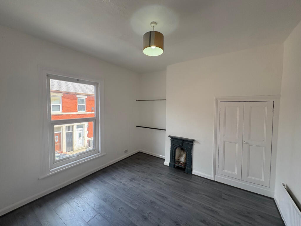 31 Moorhall Street