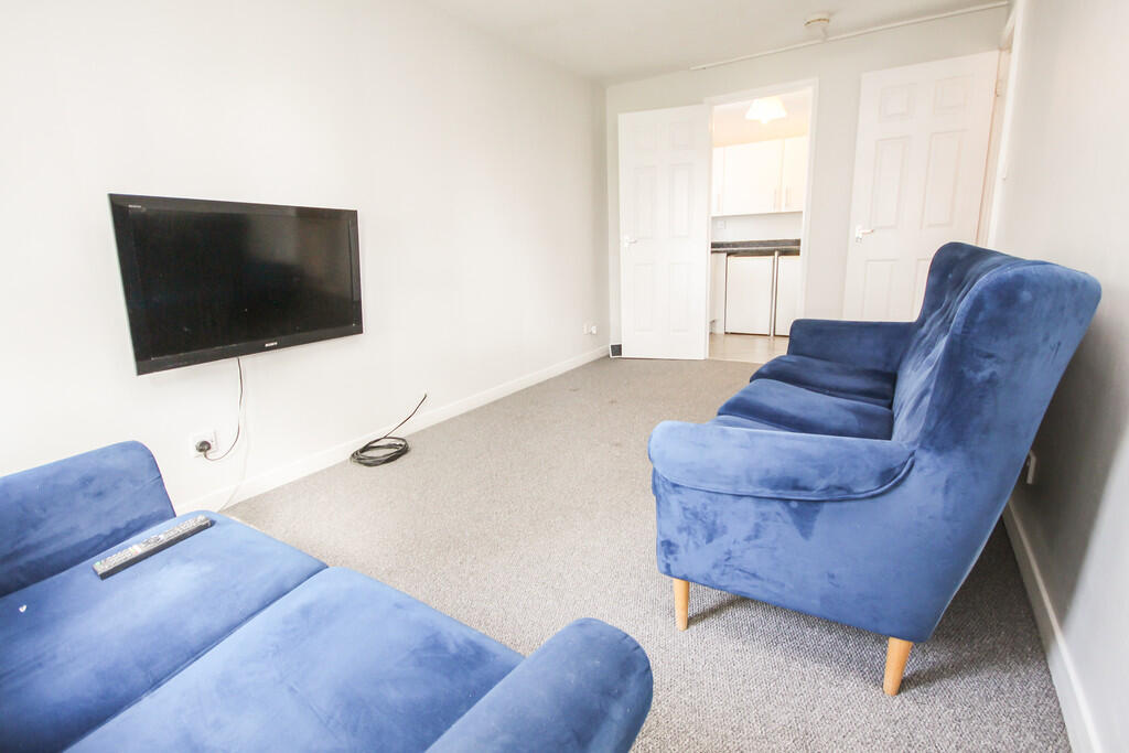 121 South Scotsto...