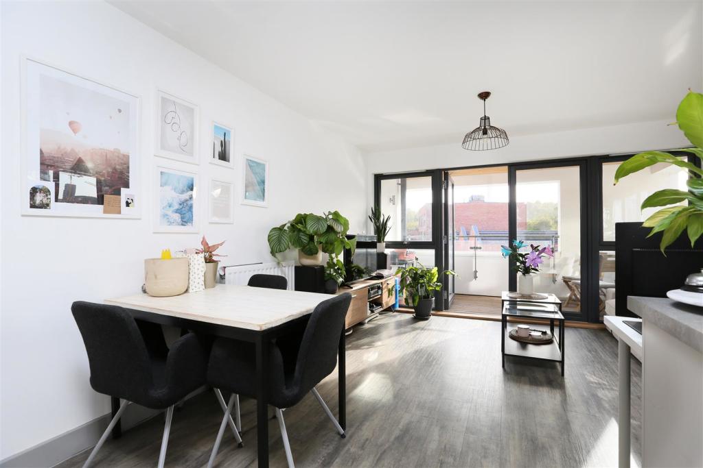 298 Paintworks 12.jpg