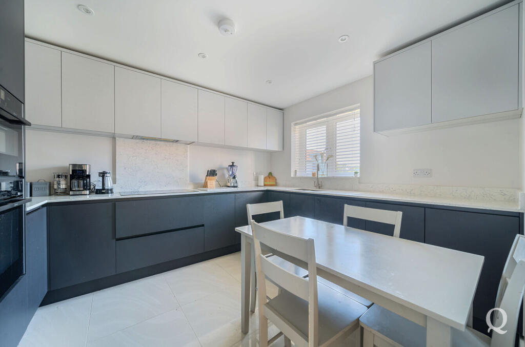 2e676151-ce49-4bc...