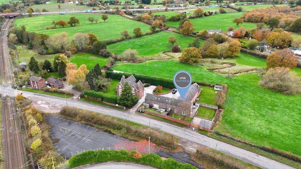 DJI_0099.00_43_44_10.Still143.jpg