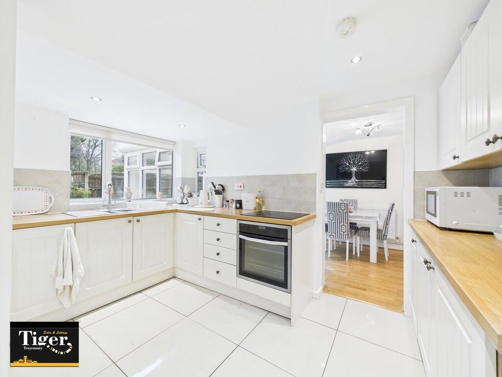 CAM03440G0-PR0487...