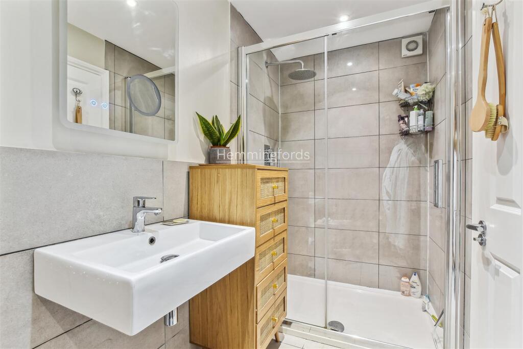 13-950184c1-e8d1-4fa6-a0e8-1dcea469f7e3GCHMF - Fla