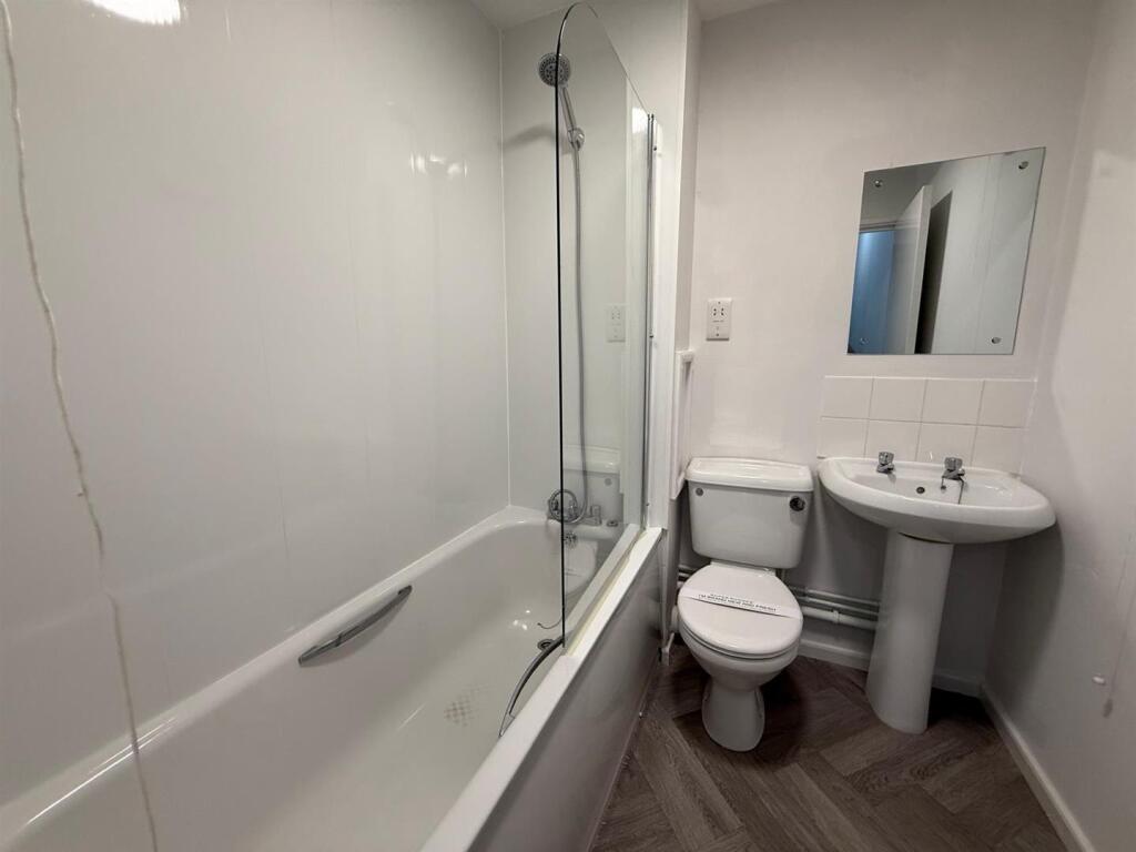 Bathroom.jpeg