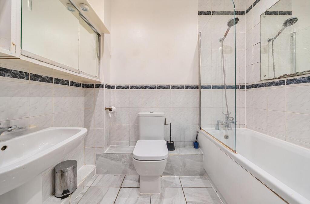 Davidson Frost-Wellings, DFW, Sherbourne Place, St