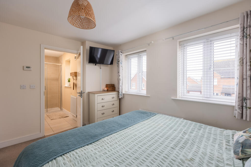 Clover Avenue 30 Bedroom 1-2