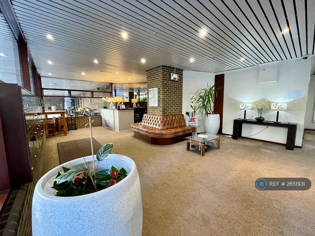 Lobby And Concierge Desk