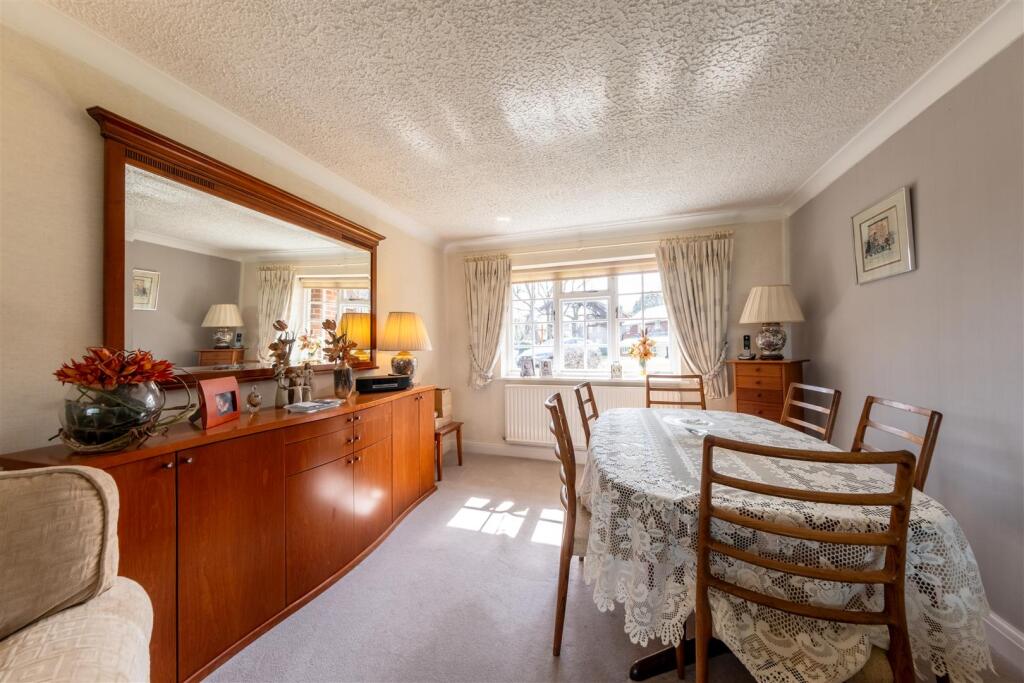 16 The Coppice-010.jpg