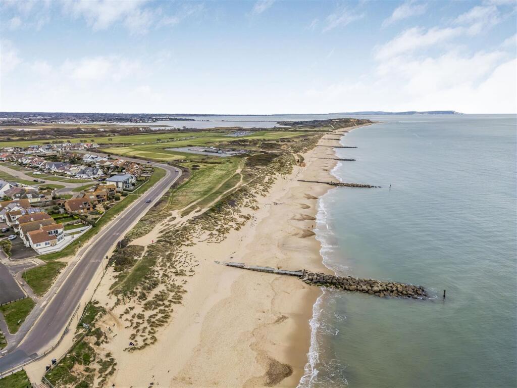 Flat 9 Meraki-Aerials-PorticoMarketing-SaxeCoburg-