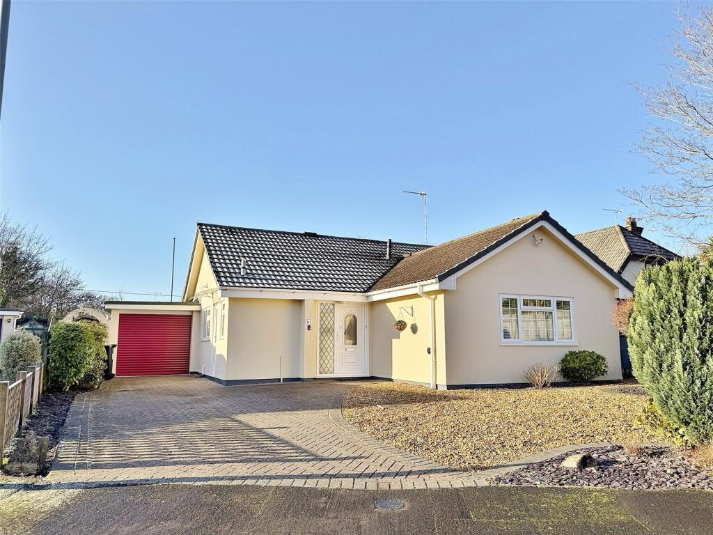 The Chase, Verwood, Dorset, BH31