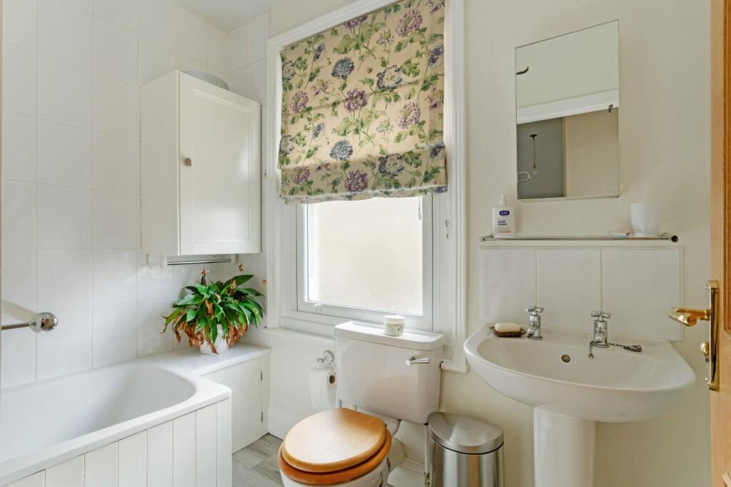 83691_12 Victoria Road (21).jpg
