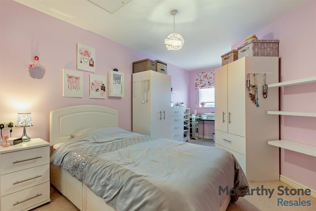 8634707-interior05-800.jpg