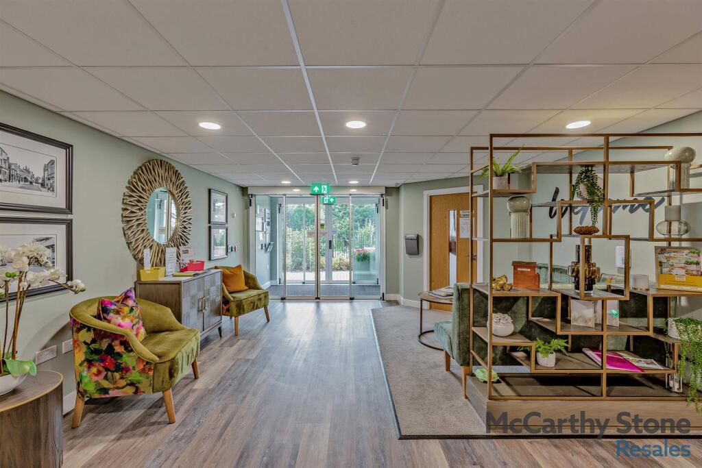 8660042-interior22-800.jpg