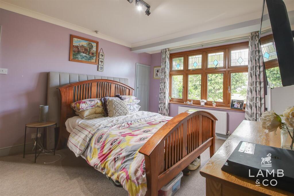 BEDROOM TWO