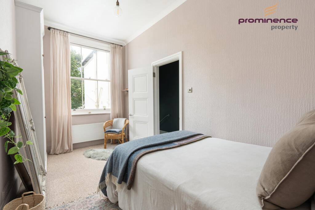 Flat 3, 27 Brunswick Road-13