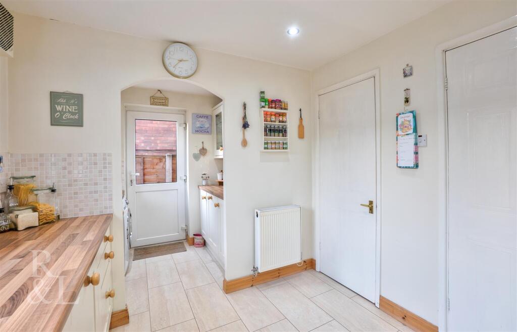 102 Lindisfarne (17).jpg